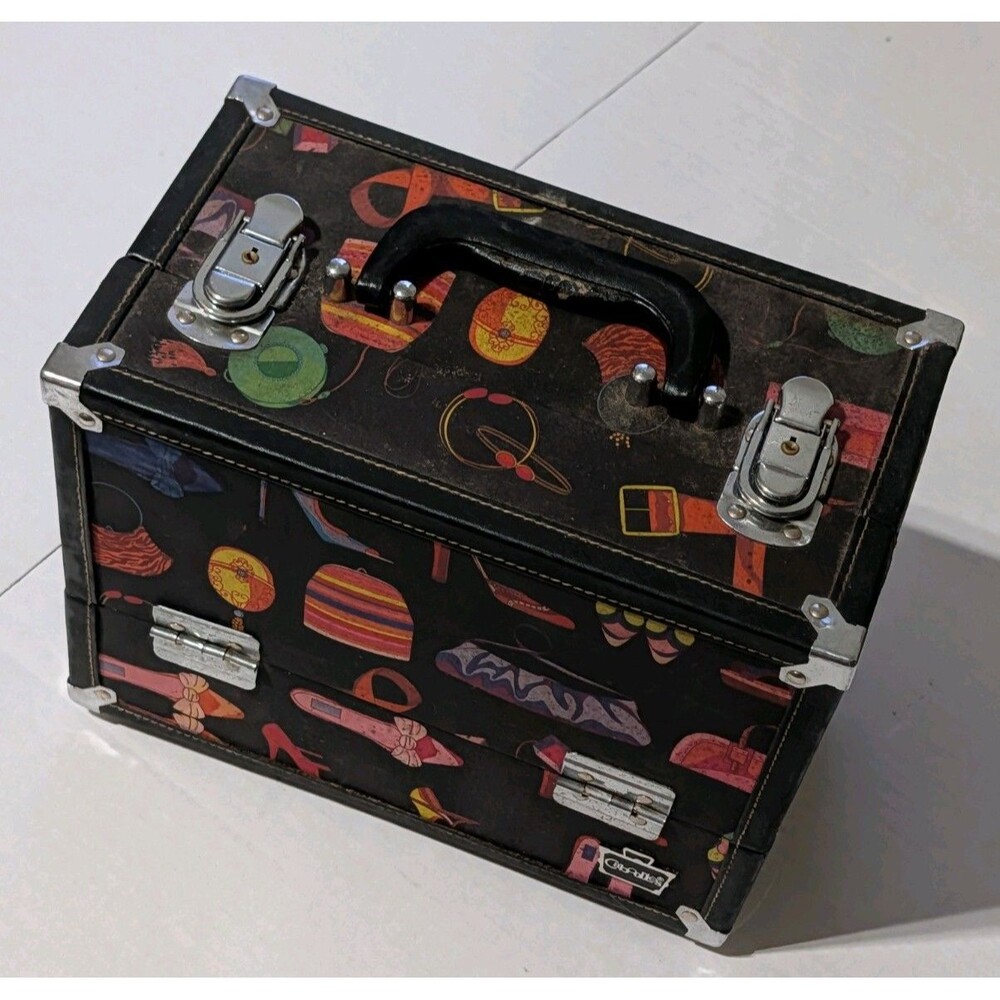 Vintage 90s Caboodles Makeup Case Hard Train Case Accordion Trays Lock With Keys